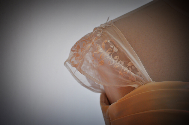 hitomi-chiffon-wedding-dress-vivat-veritas-1