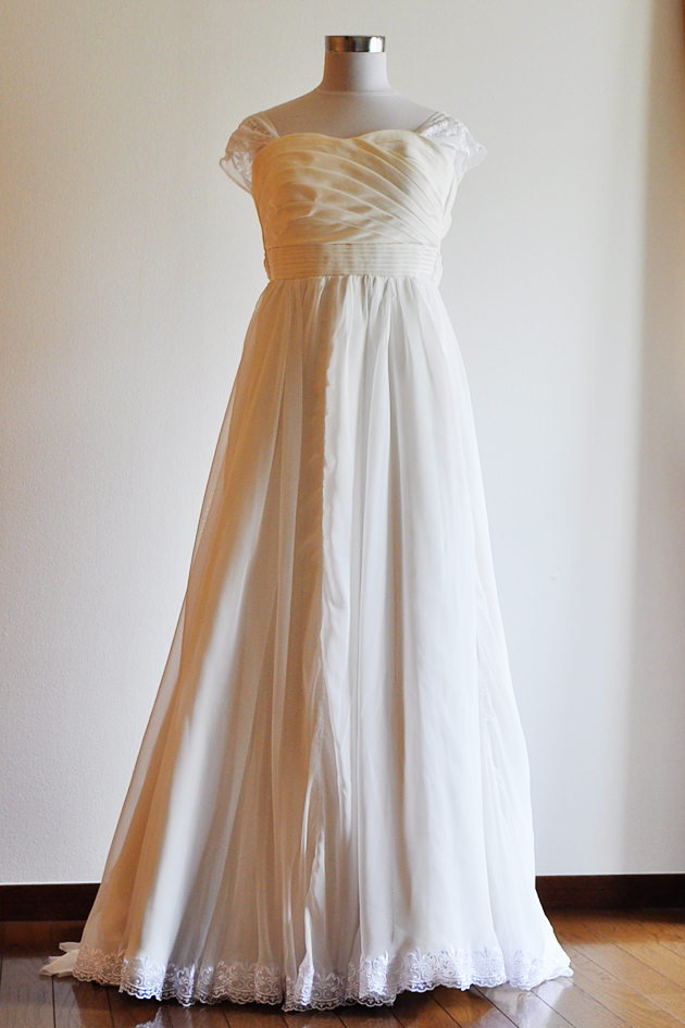 hitomi-chiffon-wedding-dress-vivat-veritas-3