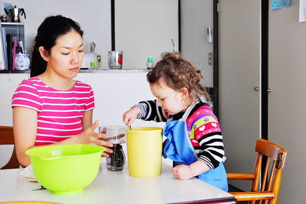 making banana muffins6