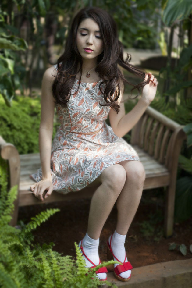 samantha_leaf_dress_sittingdown