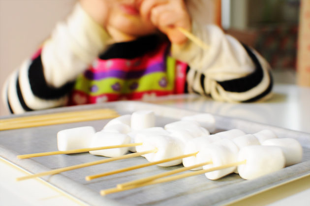 easy marshmallow pops with kids by vivat veritas