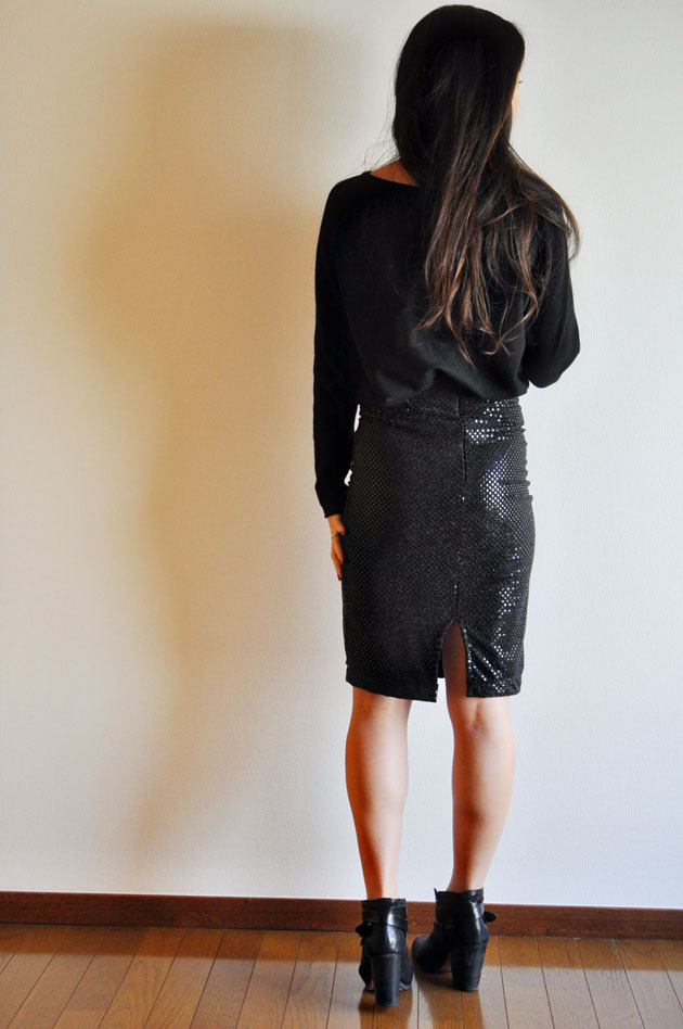 sequine black outfit
