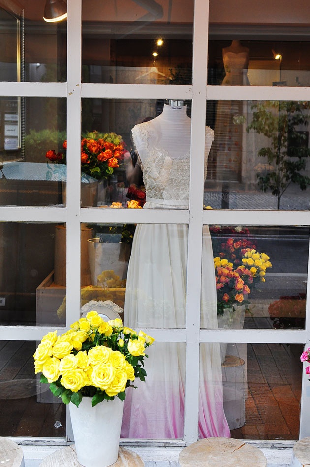vivat veritas flower petal wedding dress