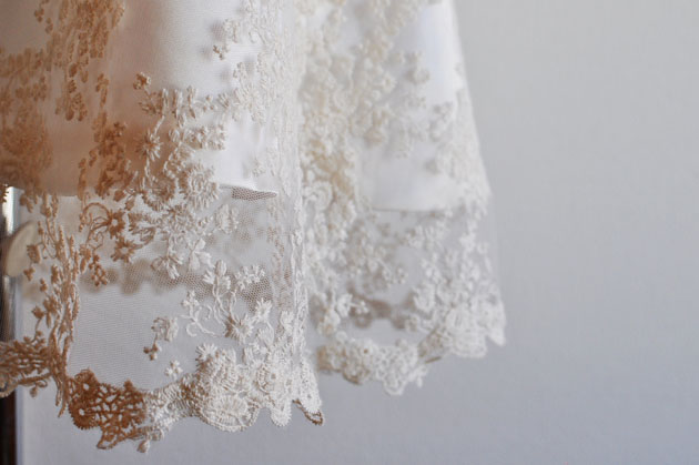 ivory-lace-wedding-dress